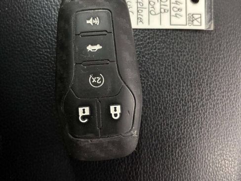 Used 2018 Ford Explorer XLT w/ Equipment Group 202A image 40