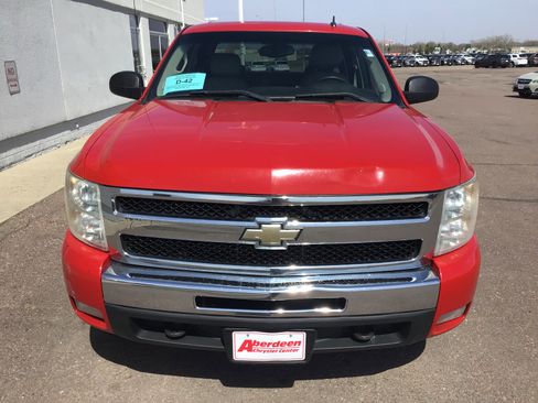 Used 2010 Chevrolet Silverado 1500 LT w/ Power Pack Plus AWD/4WD image 3