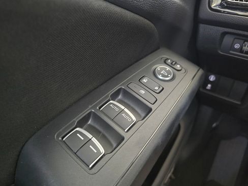 Used 2022 Honda Civic LX image 8