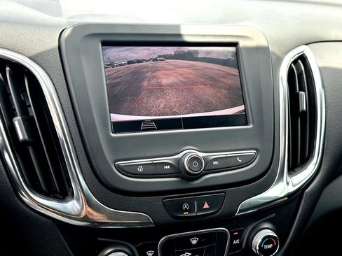 Used 2023 Chevrolet Equinox LT FWD image 24