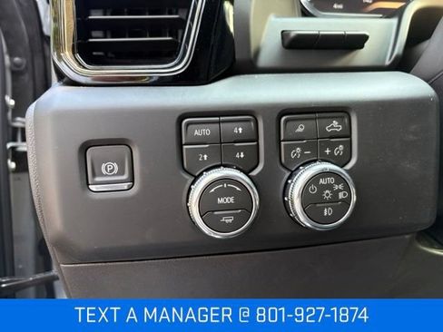 New 2026 GMC Sierra 1500 AT4 w/ AT4 Premium Package AWD/4WD image 22