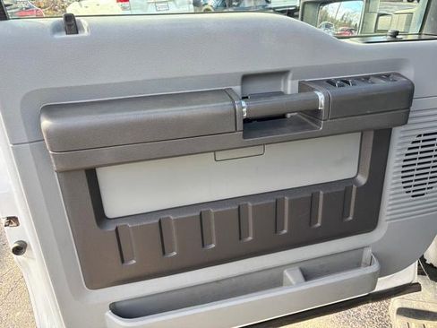 Used 2011 Ford F350 XL w/ PWR Equipment Group image 10