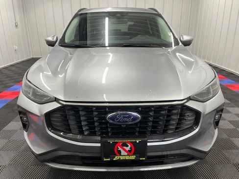 Used 2024 Ford Escape Platinum AWD/4WD image 8