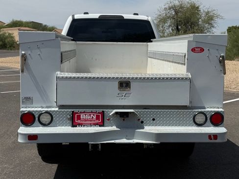 Used 2022 Ford F350 XL w/ STX Appearance Package AWD/4WD image 4