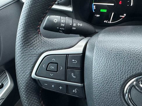 Used 2023 Toyota Sienna XSE image 35