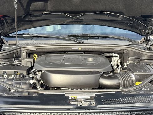 Used 2019 Dodge Durango GT image 35