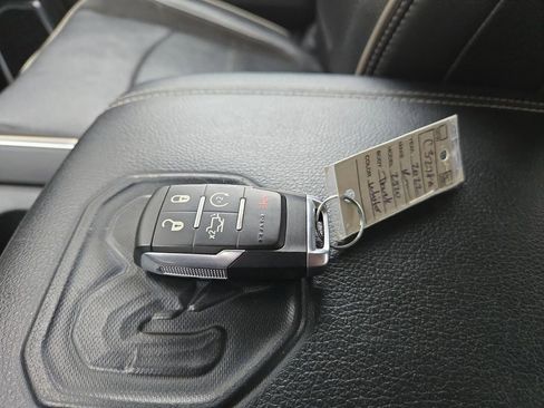 Used 2022 RAM 2500 Laramie image 29