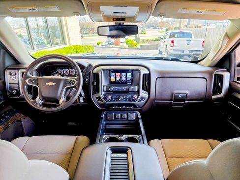 Used 2017 Chevrolet Silverado 1500 LT w/ Max Trailering Package image 40