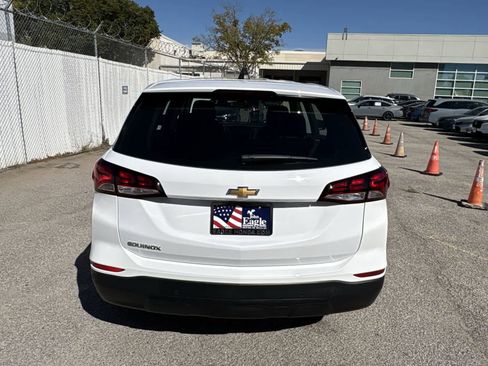 Used 2023 Chevrolet Equinox LS w/ Driver Confidence II Package image 5