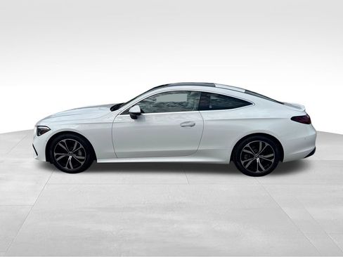 Certified 2026 Mercedes-Benz CLE 300 4MATIC Coupe image 3