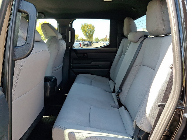 Used 2025 Toyota Tacoma SR5 AWD/4WD image 9