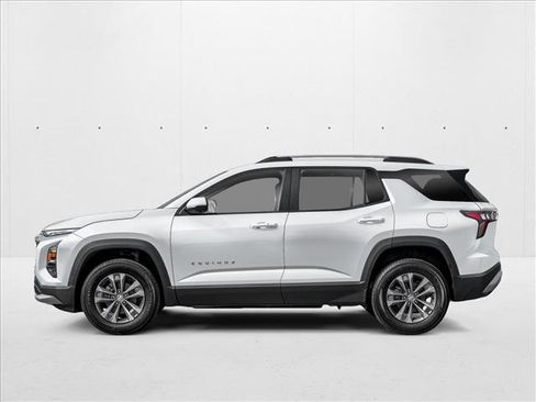 New 2026 Chevrolet Equinox LT FWD image 3