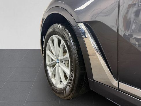 Used 2019 BMW X7 xDrive40i w/ Premium Package AWD/4WD image 42