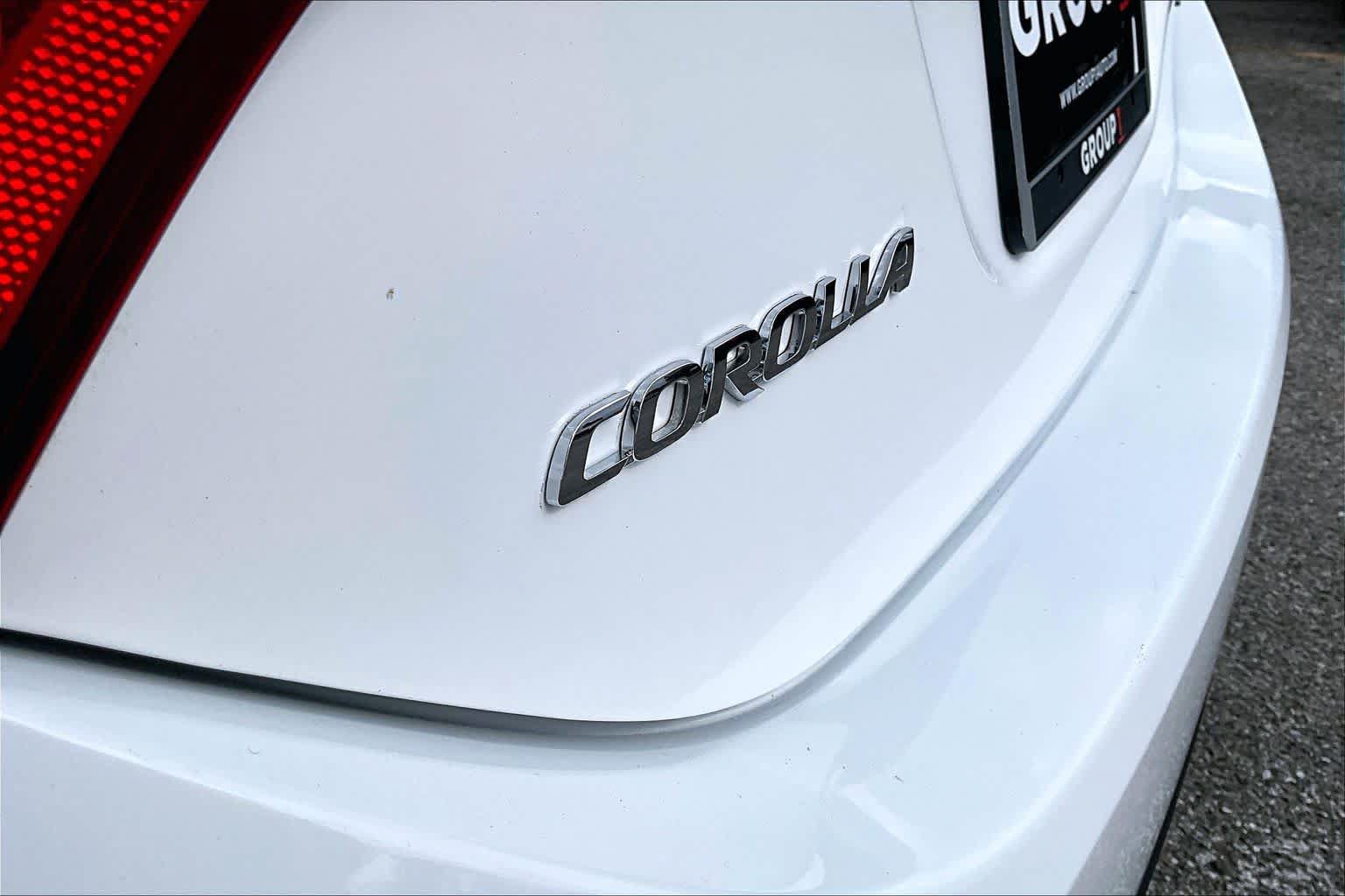 Used 2019 Toyota Corolla LE FWD image 10