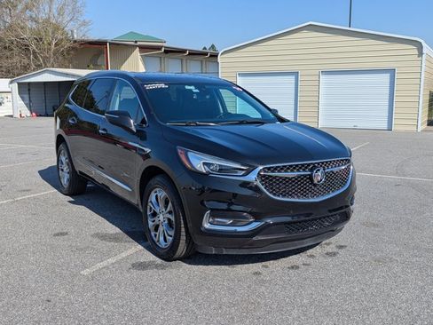 Used 2019 Buick Enclave Avenir w/ Avenir Technology Package image 3