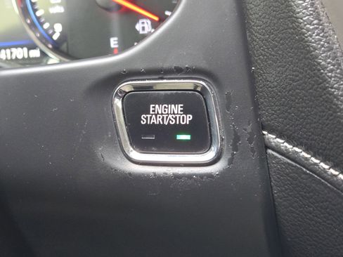 Used 2021 GMC Acadia Denali image 24