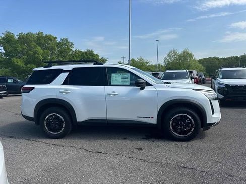 New 2026 Nissan Pathfinder Rock Creek AWD/4WD image 3