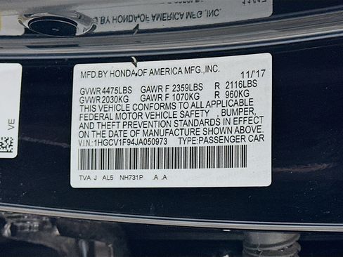 Used 2018 Honda Accord Touring image 12