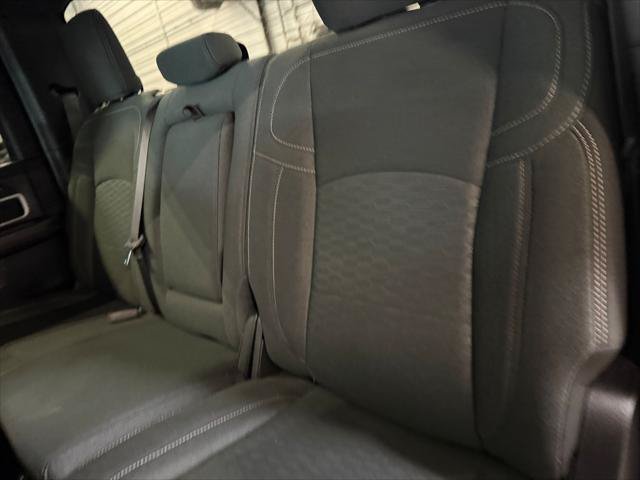 Certified 2025 RAM 2500 Big Horn AWD/4WD image 34