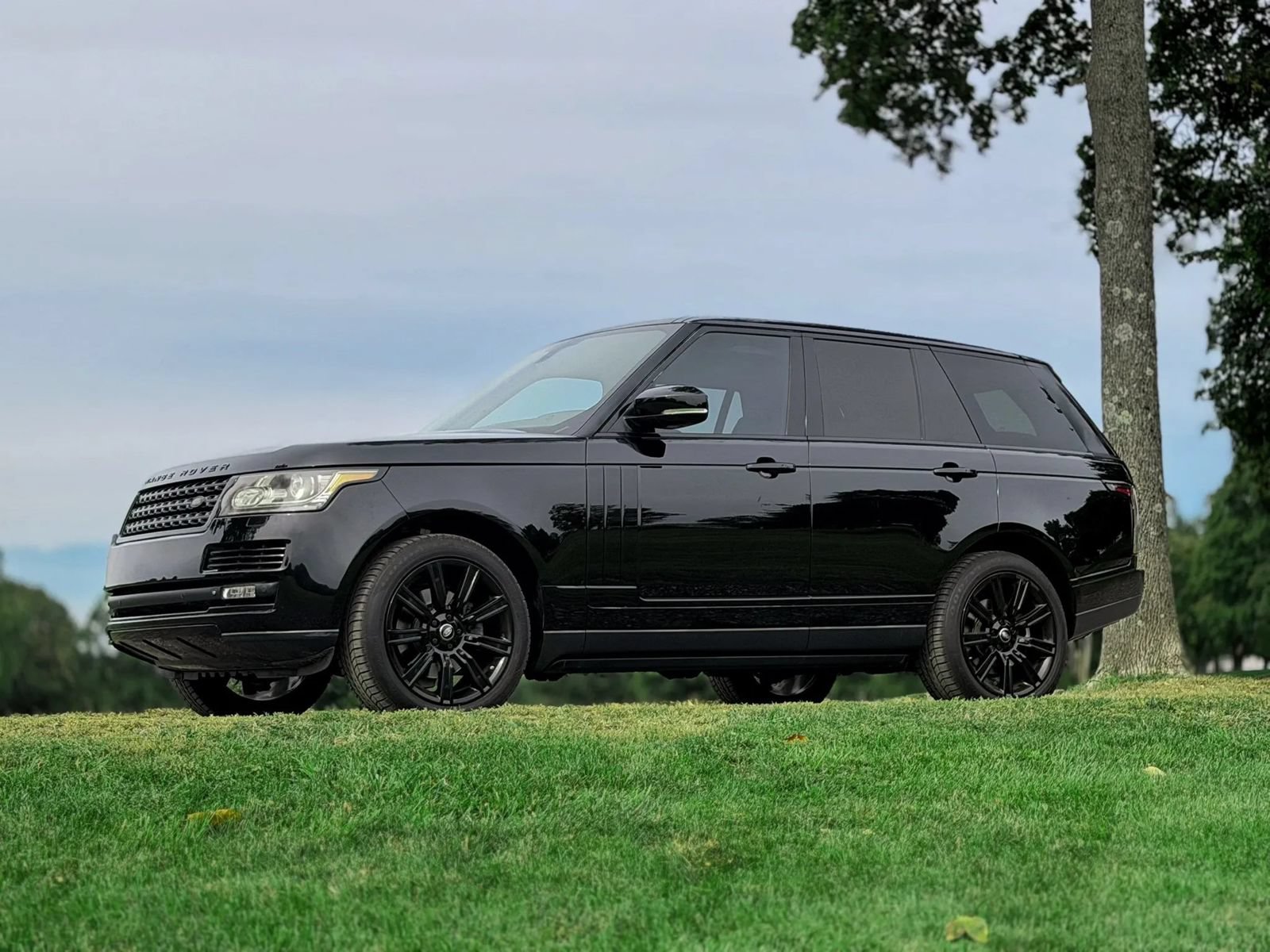 Used 2015 Land Rover Range Rover HSE AWD/4WD image 21