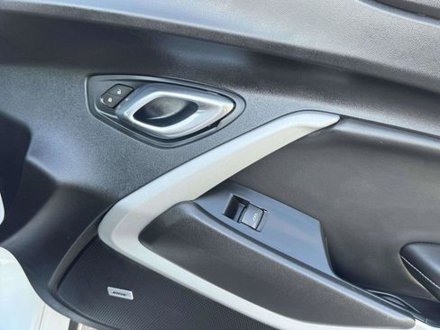 Used 2019 Chevrolet Camaro SS RWD image 38