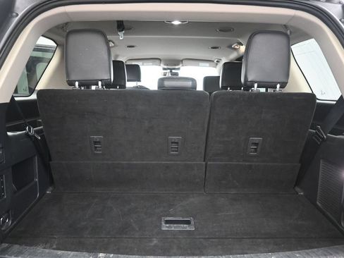 Used 2024 Ford Expedition XLT RWD image 23