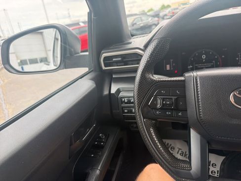 Used 2024 Toyota Tacoma SR RWD image 19