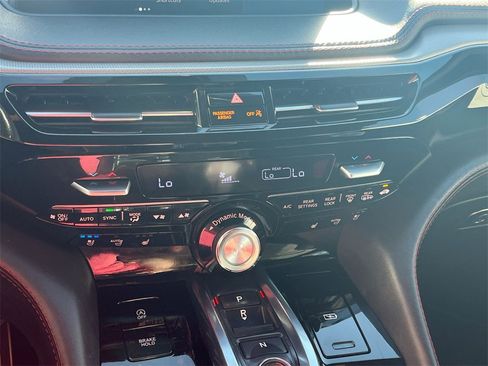 Used 2022 Acura MDX A-Spec image 22