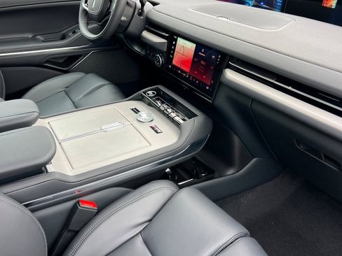 New 2025 Lincoln Navigator L Reserve w/ Jet Appearance Package image 15