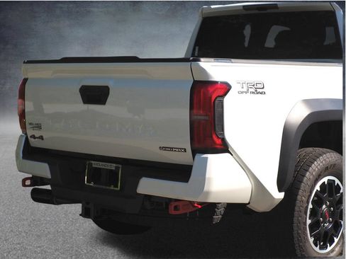 Used 2024 Toyota Tacoma TRD Off-Road AWD/4WD image 40