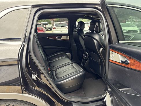 Used 2019 Lincoln Nautilus Reserve w/ Ultimate Package image 7