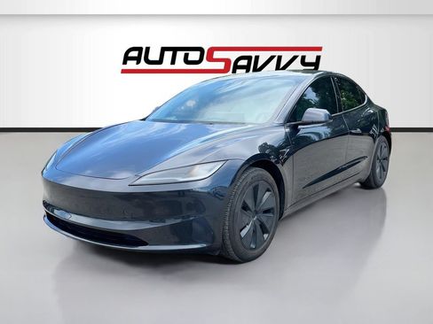 Used 2025 Tesla Model 3 Long Range RWD image 3