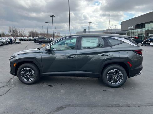 New 2026 Hyundai Tucson Blue SE AWD/4WD image 12