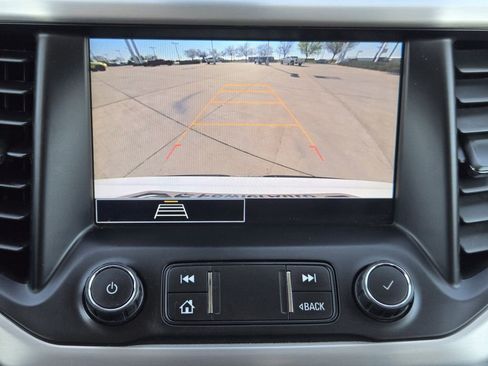 Used 2021 GMC Acadia SLE w/ Driver Convenience Package image 20