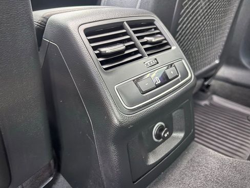 Used 2019 Audi A4 2.0T Premium w/ Convenience Package image 21
