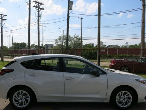 Used 2024 Subaru Impreza 2.0i AWD/4WD image 5