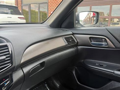 Used 2017 Honda Accord Sport image 35