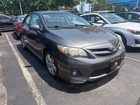 Used 2013 Toyota Corolla S w/ Premium Pkg FWD image 12