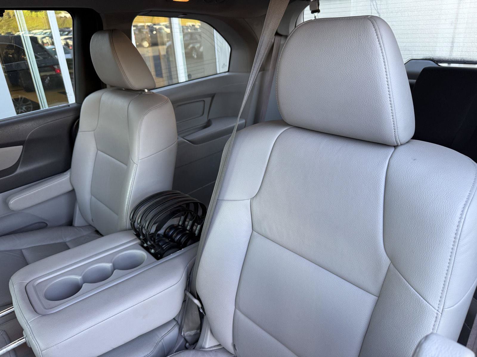 Used 2013 Honda Odyssey EX-L image 30