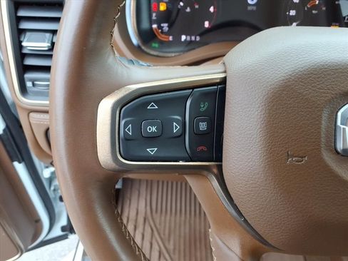 Used 2024 RAM 3500 Limited image 24