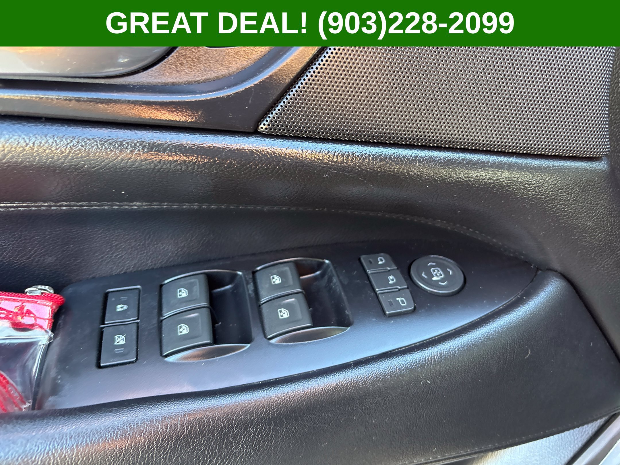 Used 2018 Cadillac Escalade Luxury AWD/4WD image 22