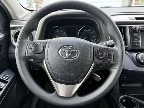Used 2018 Toyota RAV4 LE w/ All Weather Liner Package image 20