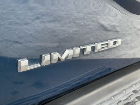 Used 2021 RAM 2500 Limited image 10