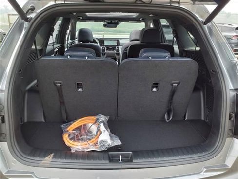 Used 2023 Kia Sorento SX Prestige image 20