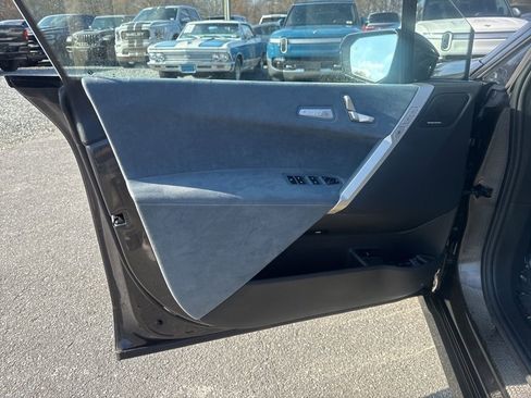 Used 2022 BMW iX xDrive50 w/ Premium Package image 26