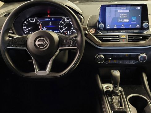 Used 2023 Nissan Altima 2.5 SV image 22