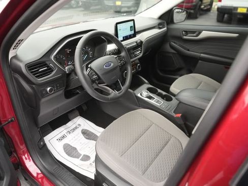 Used 2022 Ford Escape SE w/ Convenience Package image 8