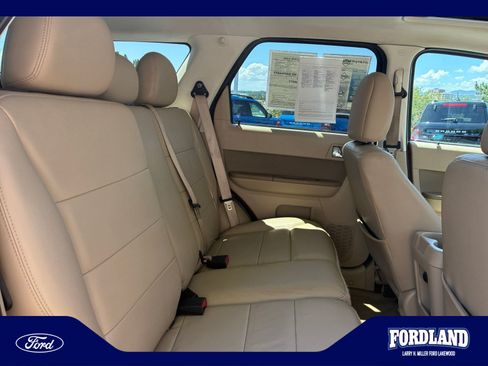 Used 2011 Ford Escape Limited w/ 302A Rapid Spec Order Code AWD/4WD image 18