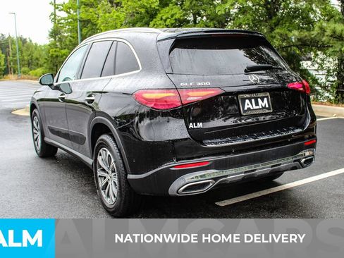 Used 2023 Mercedes-Benz GLC 300 image 4