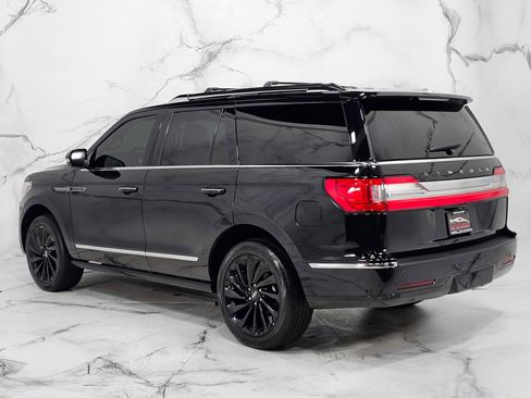 Used 2021 Lincoln Navigator Reserve AWD/4WD image 13